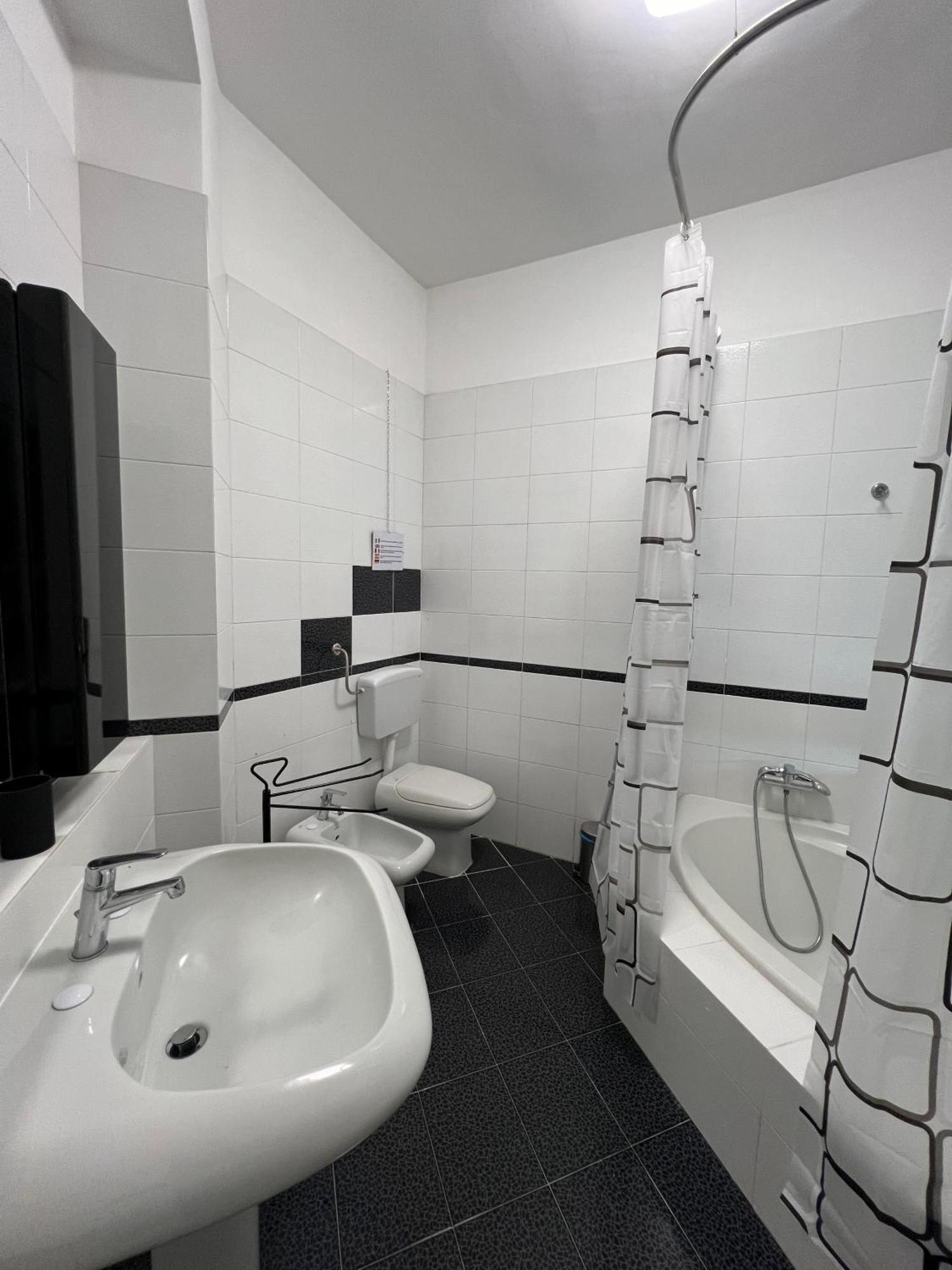 Settetrequattro Rooms Syracuse ภายนอก รูปภาพ