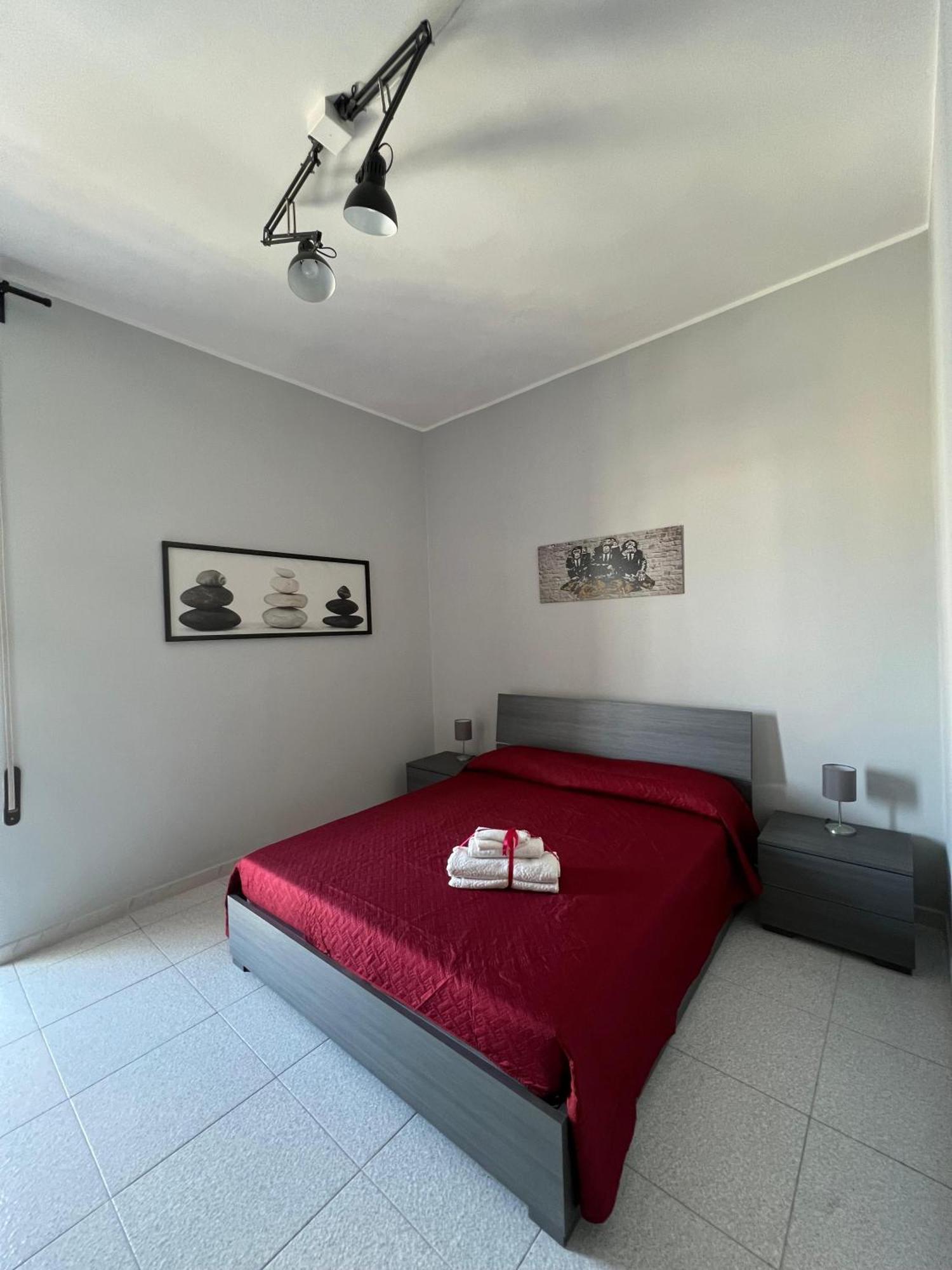 Settetrequattro Rooms Syracuse ภายนอก รูปภาพ